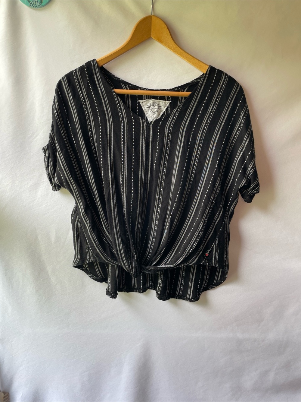T2 Love Black and White Striped Tie-Front V-Neck Blouse